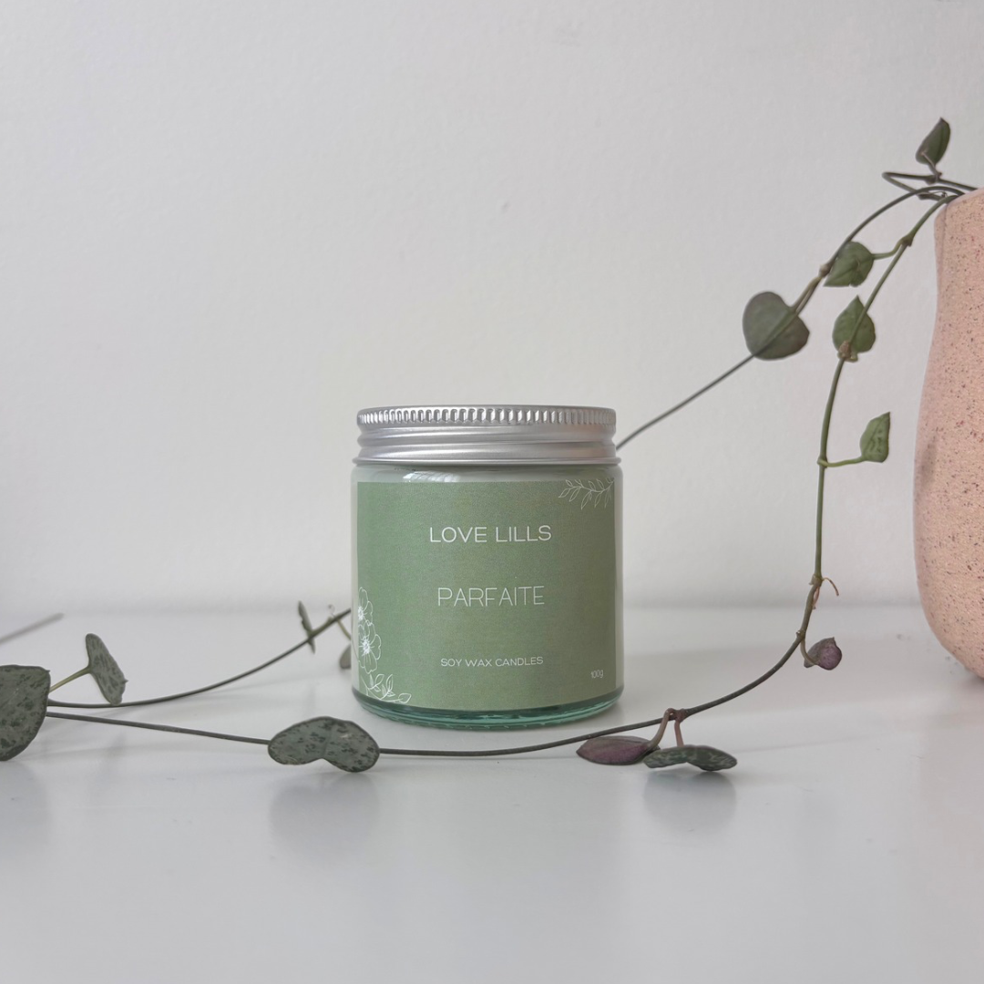 Parfaite Candle